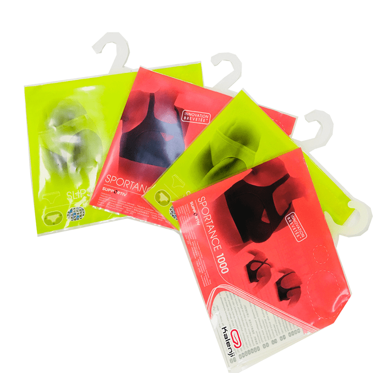 Customization options of zipper packaging bags
